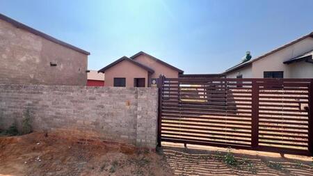 2 Bedroom House in Soshanguve East
