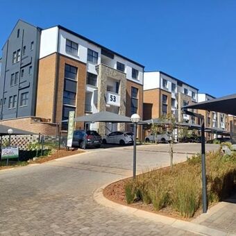 1 Bedroom Apartment in Mooikloof Equestrian Estate