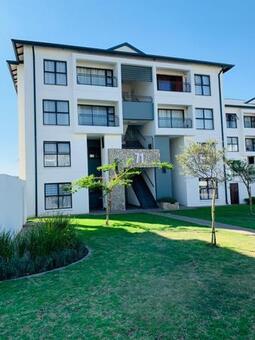 1 Bedroom Apartment in Modderfontein