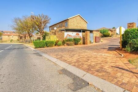 2 Bedroom Apartment in South Crest