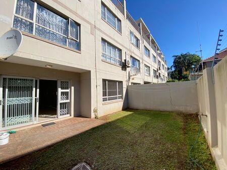 2 Bedroom apartment to rent in Morningside, Durban