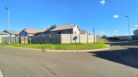 3 Bedroom house to rent in Sky City, Alberton