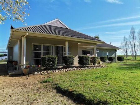 3 Bedroom House in Porterville