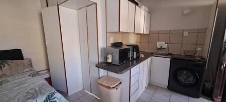 1 Bedroom Flat in Vredenburg
