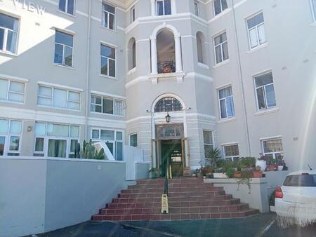 3 Bedroom Apartment in Muizenberg