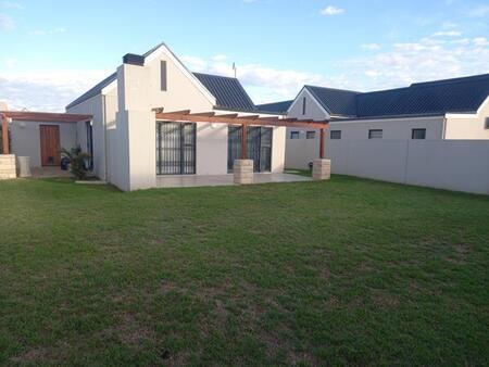 2 Bedroom House in Worcester West
