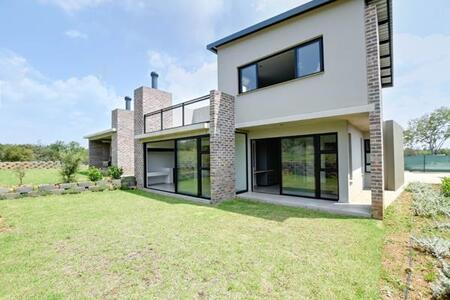 2 Bedroom House in Sable Hills