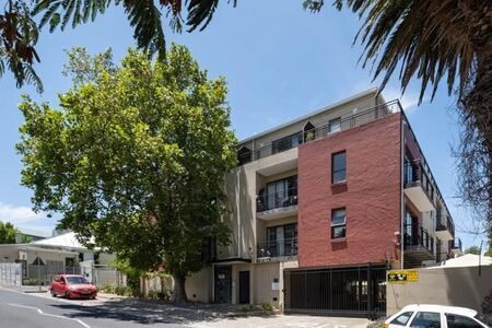 1 Bedroom Apartment in Wynberg Upper