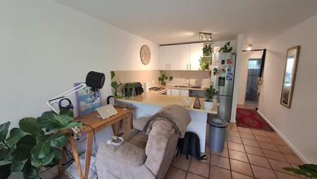 1 Bedroom Apartment in Hout Bay Central