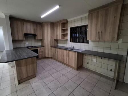 2 Bedroom House in Brakpan Central