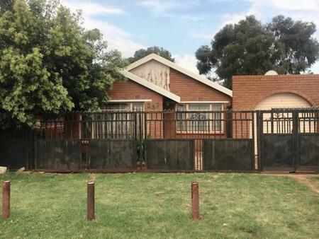 3 Bedroom House in Kwa Thema