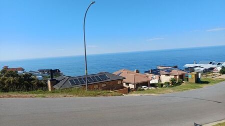 2 Bedroom house to rent in Dana Bay, Mossel Bay