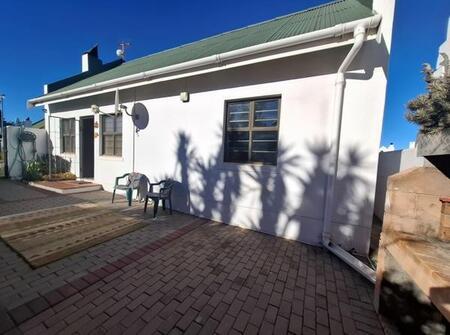 2 Bedroom House in Country Club