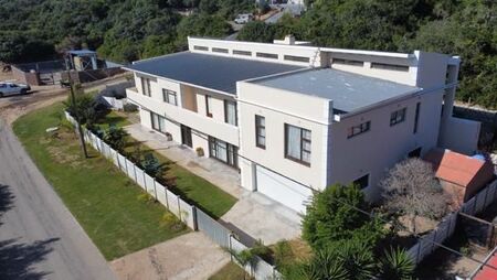 4 Bedroom House in Wilderness