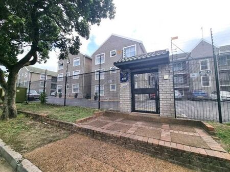 2 Bedroom Apartment in Durbanville Central