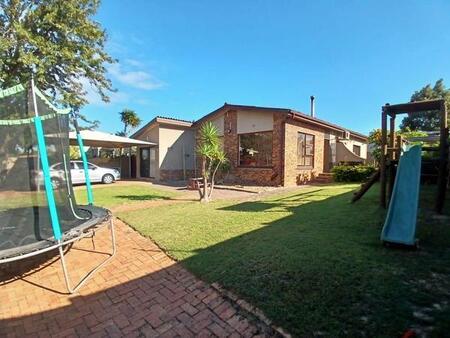 4 Bedroom House in Morgenster