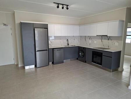 2 Bedroom House in Somerset West Central