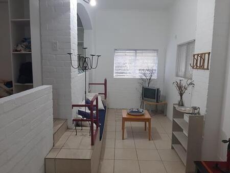 1 Bedroom House in Gordon's Bay Village
