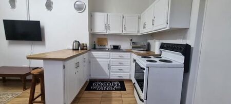 2 Bedroom Apartment in Monument Heights