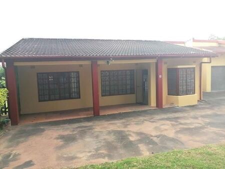 3 Bedroom Simplex in Escombe