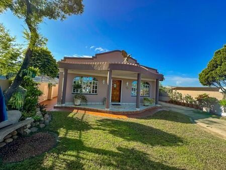 3 Bedroom House in Newlands West