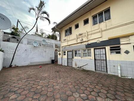 Studio apartment in Morningside