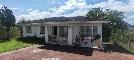 3 Bedroom House in Burlington Heights