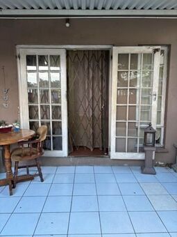 2 Bedroom Duplex in Bluff
