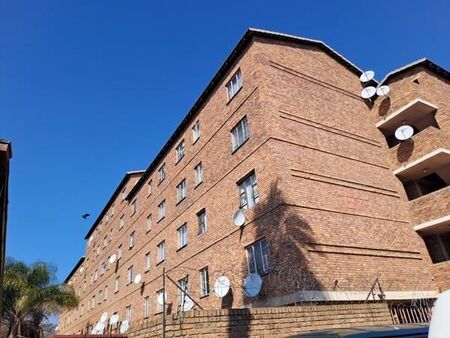 2 Bedroom Apartment in Pretoria West