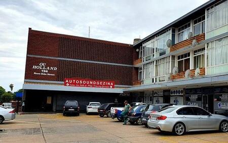 1.5 Bedroom Apartment in Gezina