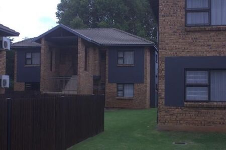 2 Bedroom Townhouse in Comet