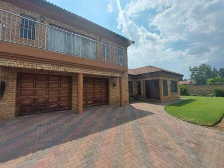 3 Bedroom House in Vaalpark