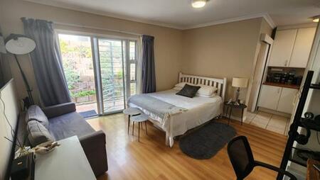 Studio Apartment in Sea Point