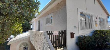 2 Bedroom Flat in Gordon's Bay Village