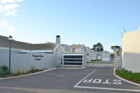 3 Bedroom House in Langeberg Ridge