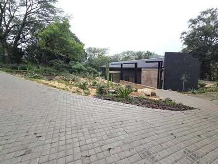 3 Bedroom House in Colts Hill