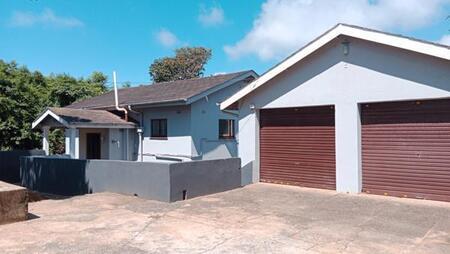 3 Bedroom House in Woodgrange
