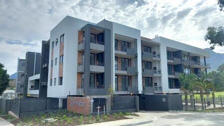 2 Bedroom Apartment in George Central
