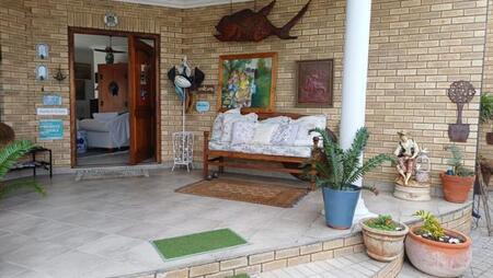 2 Bedroom Apartment in Reebok