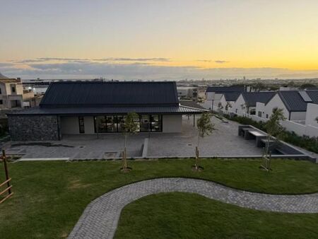 3 Bedroom Townhouse in Dennegeur