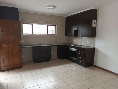 2 Bedroom Apartment in Helderwyk Estate