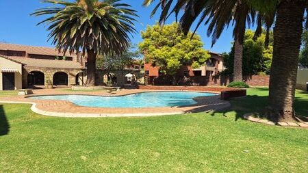 3 Bedroom apartment to rent in Paulshof, Sandton