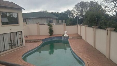 4 Bedroom house to rent in Horison, Roodepoort