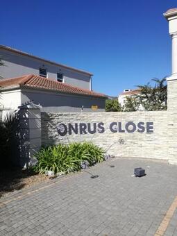 2 Bedroom House in Onrus