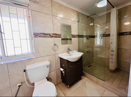 3 Bedroom Flat in Plattekloof