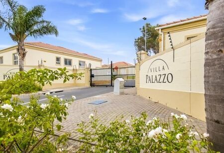 2 Bedroom Townhouse in Sonstraal Heights
