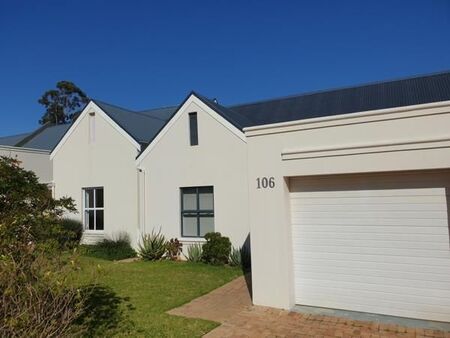 3 Bedroom House in Diemersfontein Wine and Country Estate