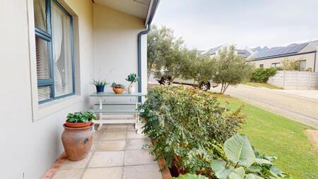 3 Bedroom Duplex in Berg En Dal