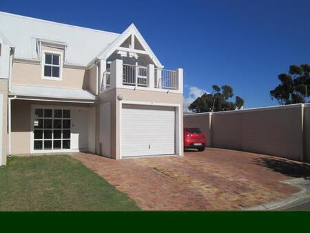 3 Bedroom Townhouse in Guldenland
