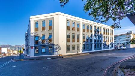 1 Bedroom Apartment in Paarl Central